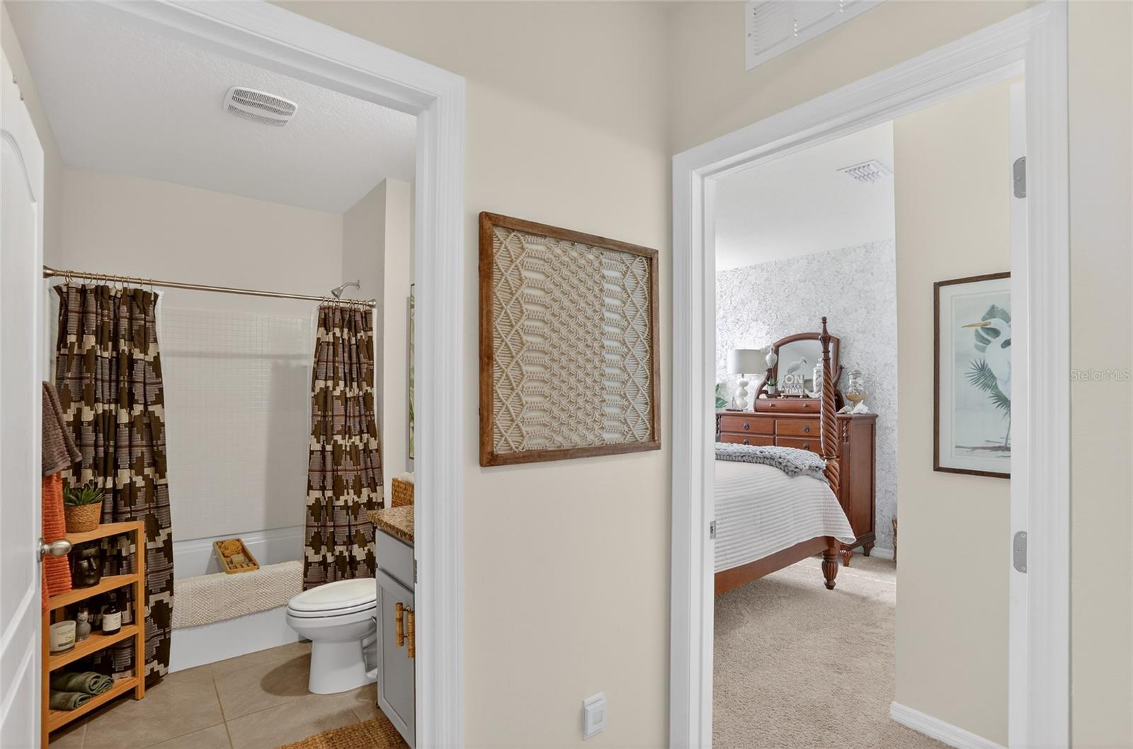 TIMBERWALAKE PH 2 - Residential