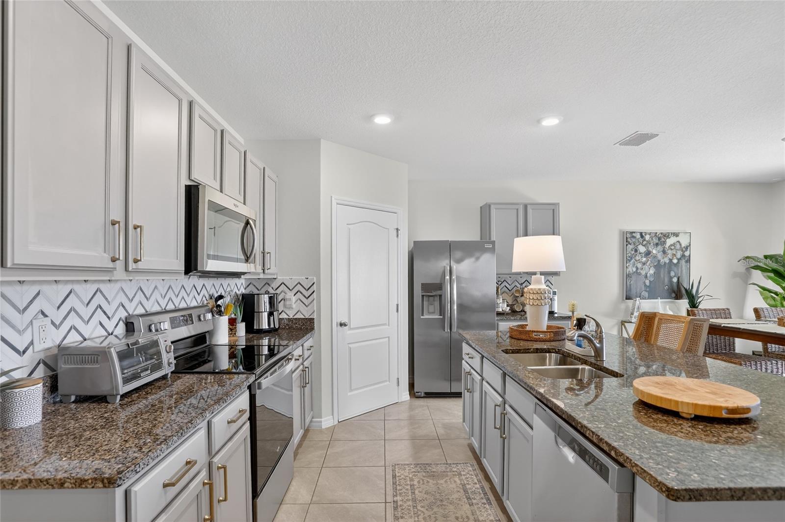 TIMBERWALAKE PH 2 - Residential