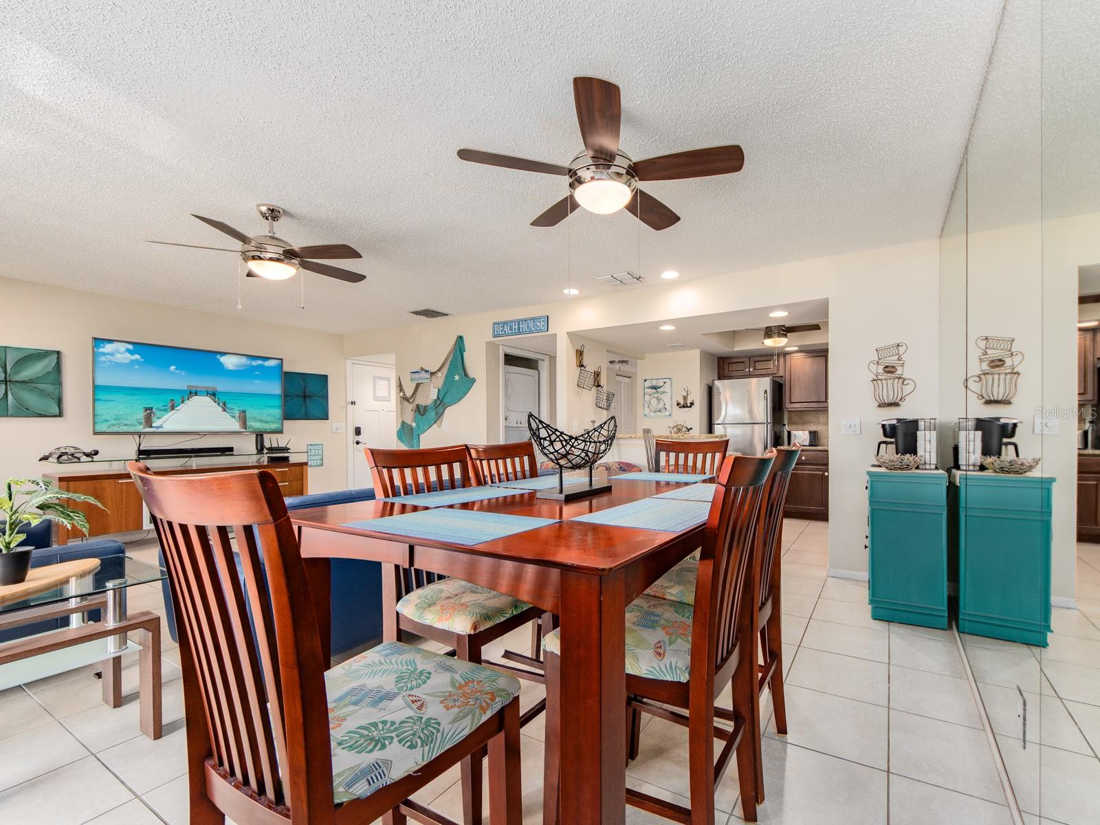 SUNRAKER WEST CONDO - Residential