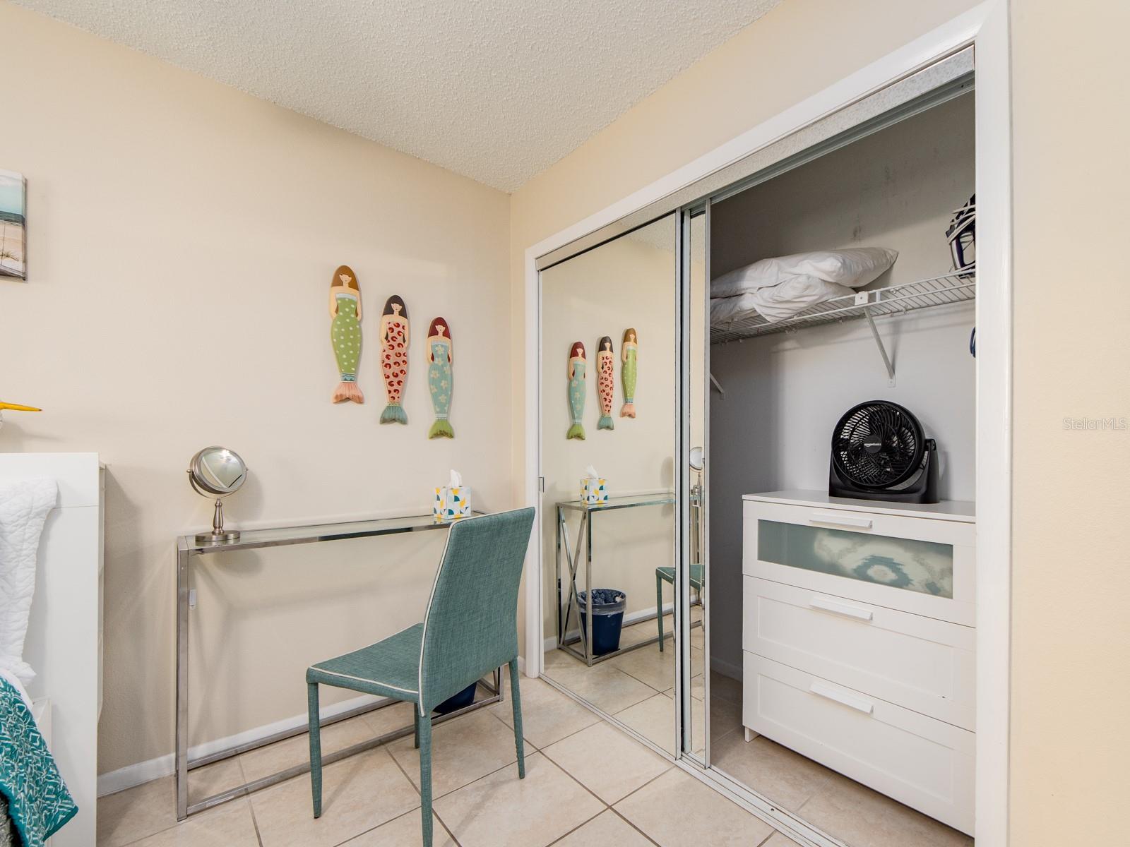 SUNRAKER WEST CONDO - Residential