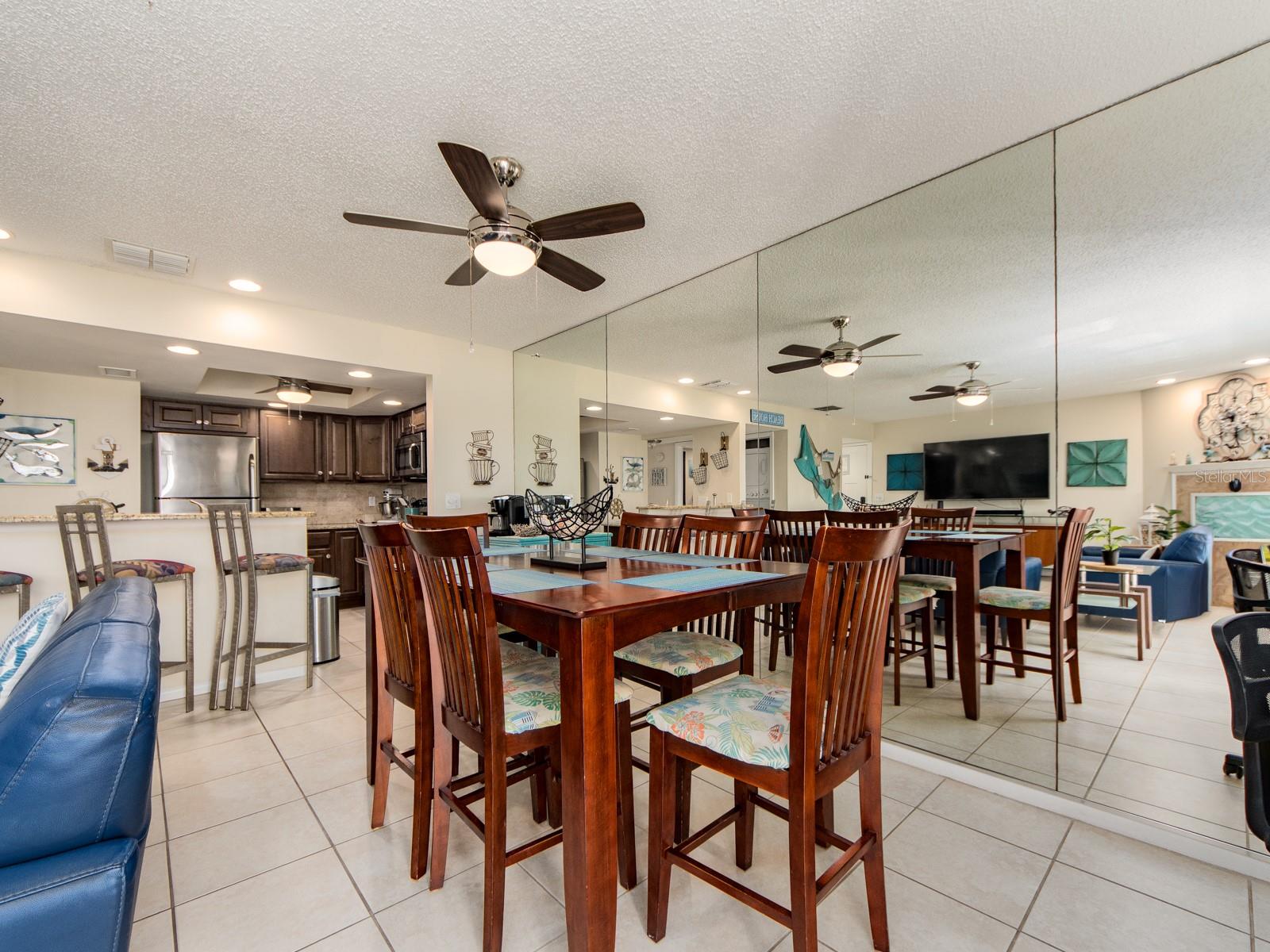 SUNRAKER WEST CONDO - Residential