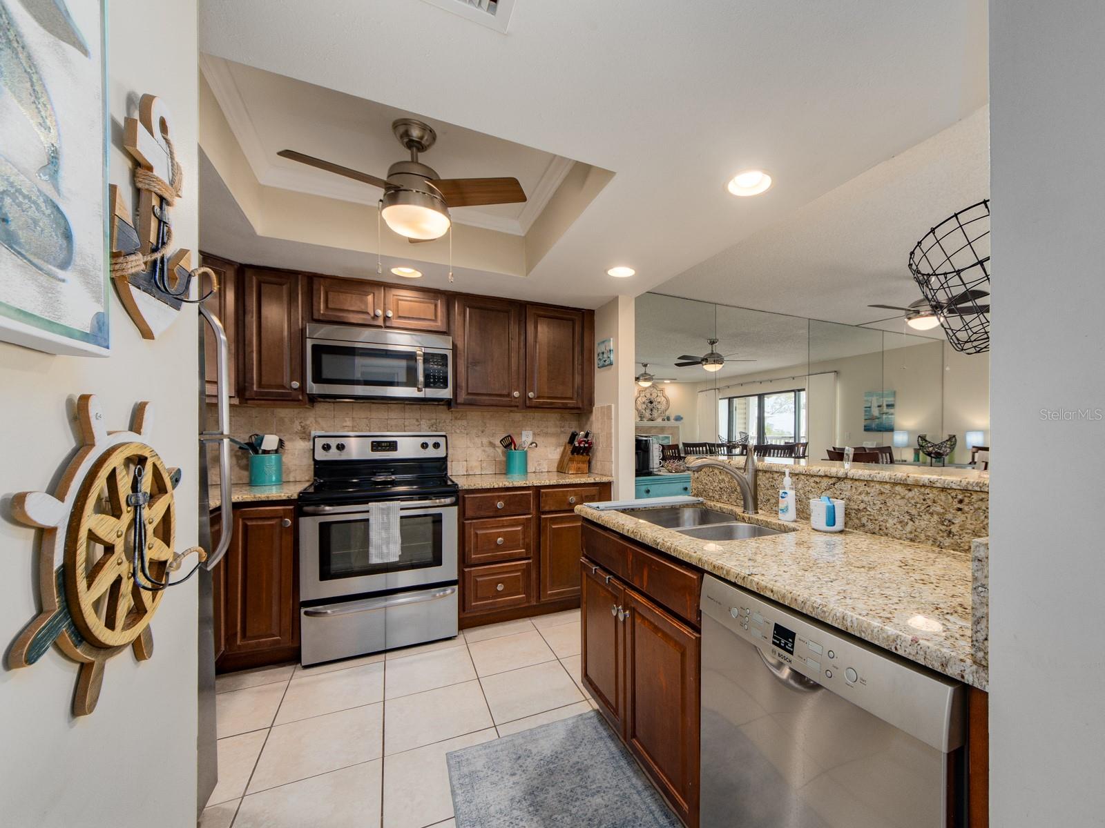 SUNRAKER WEST CONDO - Residential