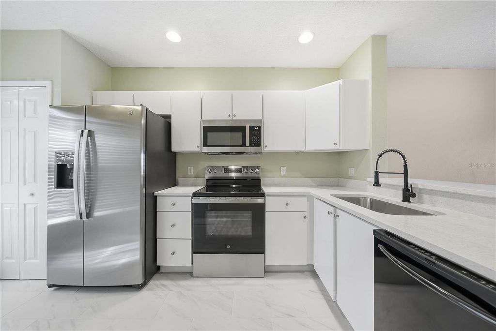 Photo of 8530 Hunters Key Circle, Tampa, FL 33647 (MLS # TB8459021)