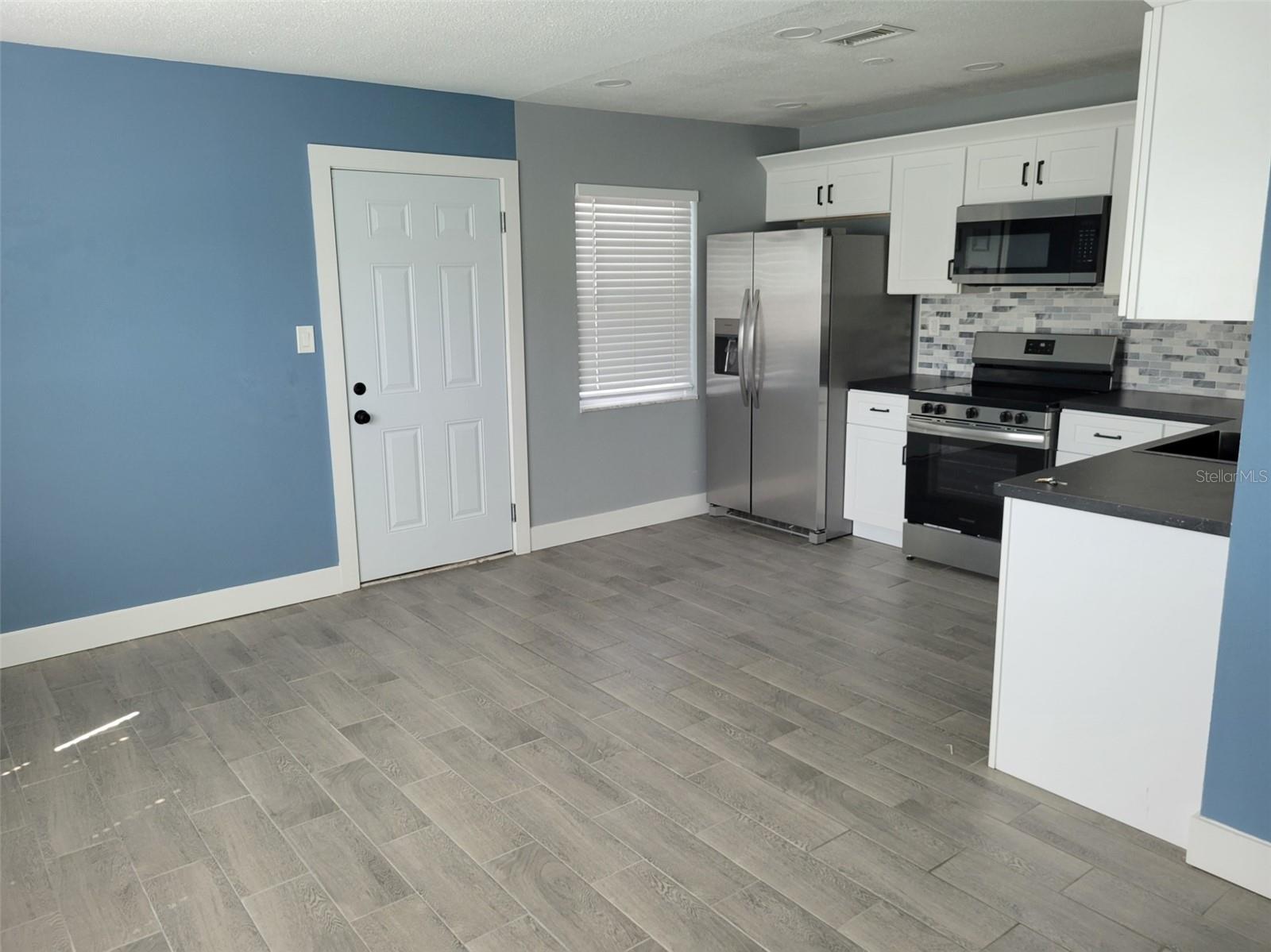 ST PETERSBURG BEACH REP - Residential Lease