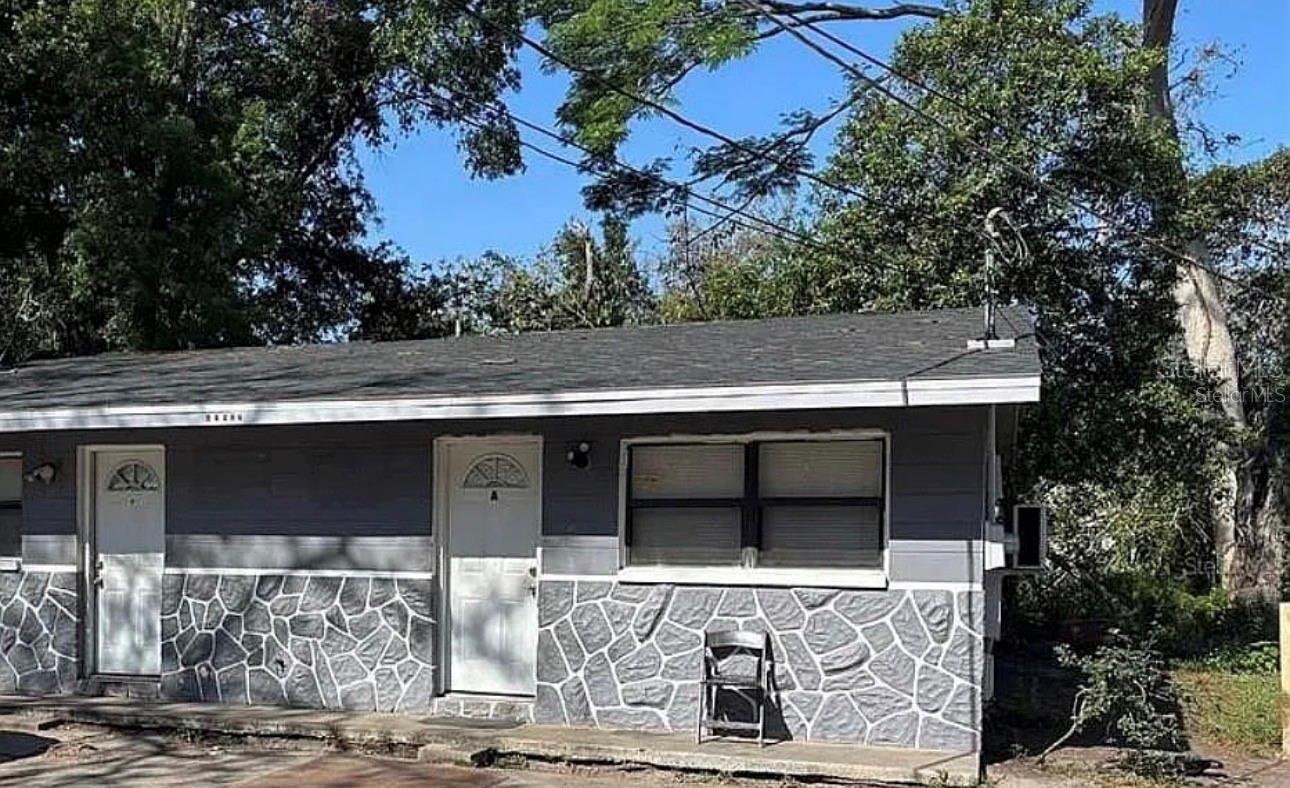 CASTLE HEIGHTS 1ST ADD - Residential Lease