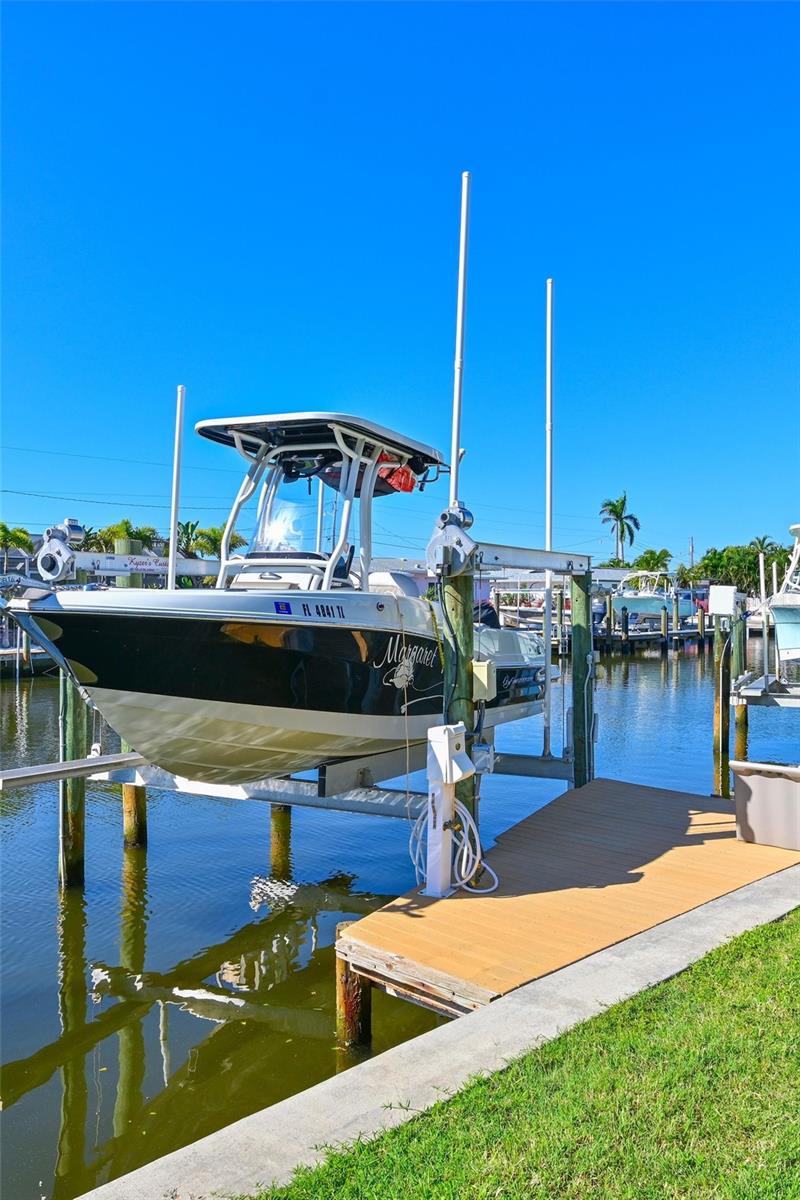 FLAMINGO CAY APTS AMD - Residential