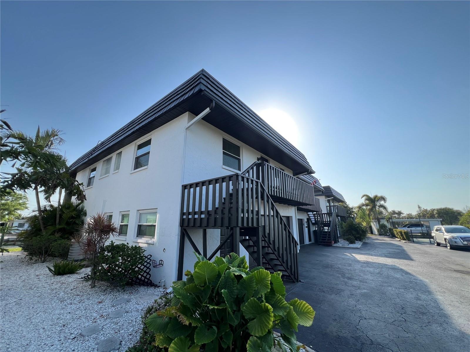 FLAMINGO CAY APTS AMD - Residential