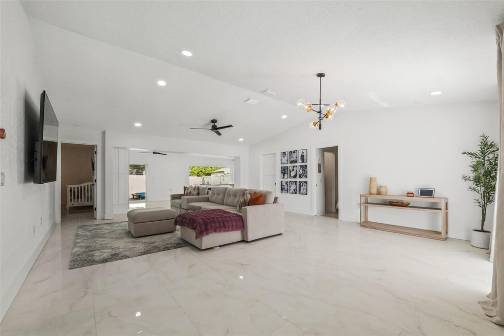 Photo of 1427 Thistledown Drive, Brandon, FL 33510 (MLS # TB8550072)