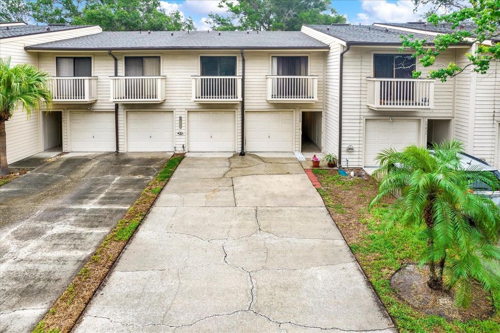 Photo of 6361 92nd Place N #1704, Pinellas Park, FL 33782 (MLS # TB8392578)