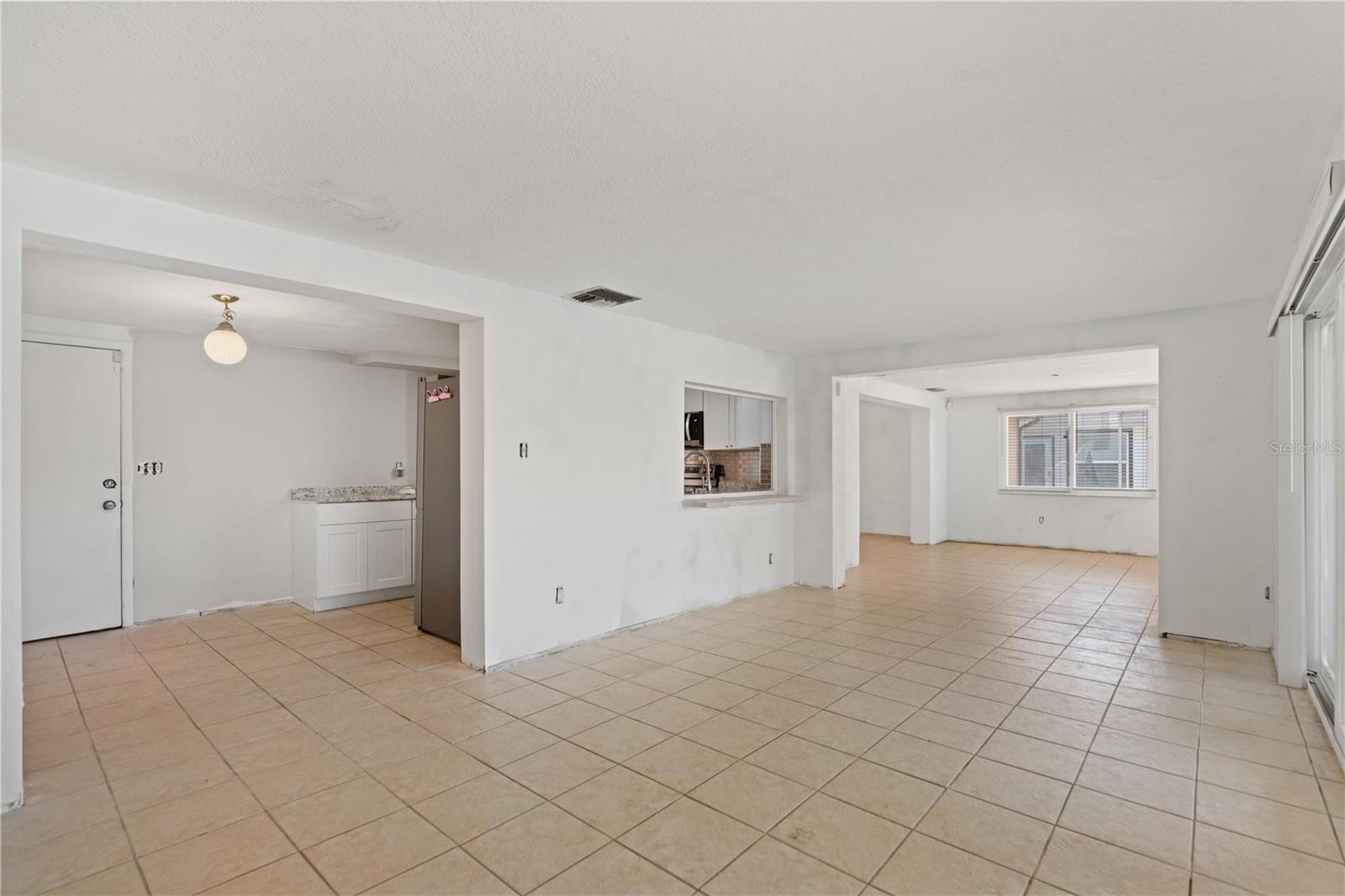 BEACON SQUARE - Residential