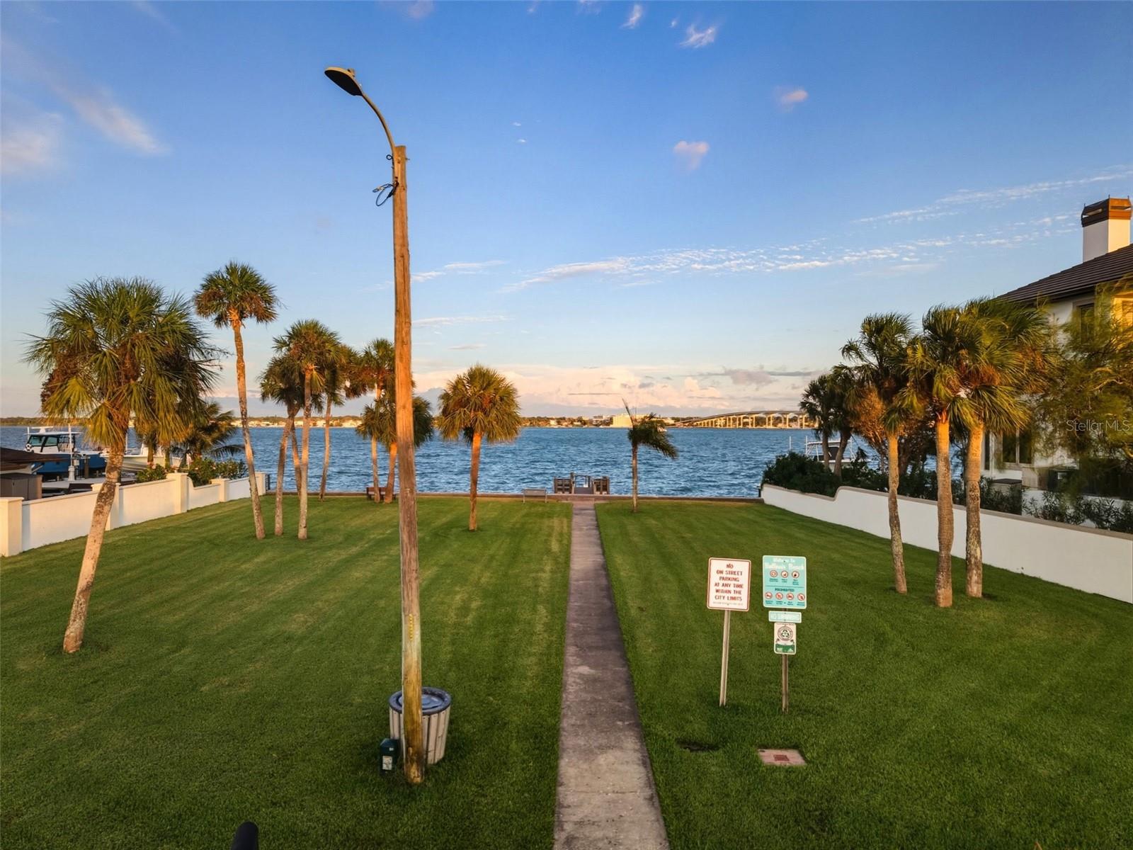 BELLEAIR BEACH - Residential