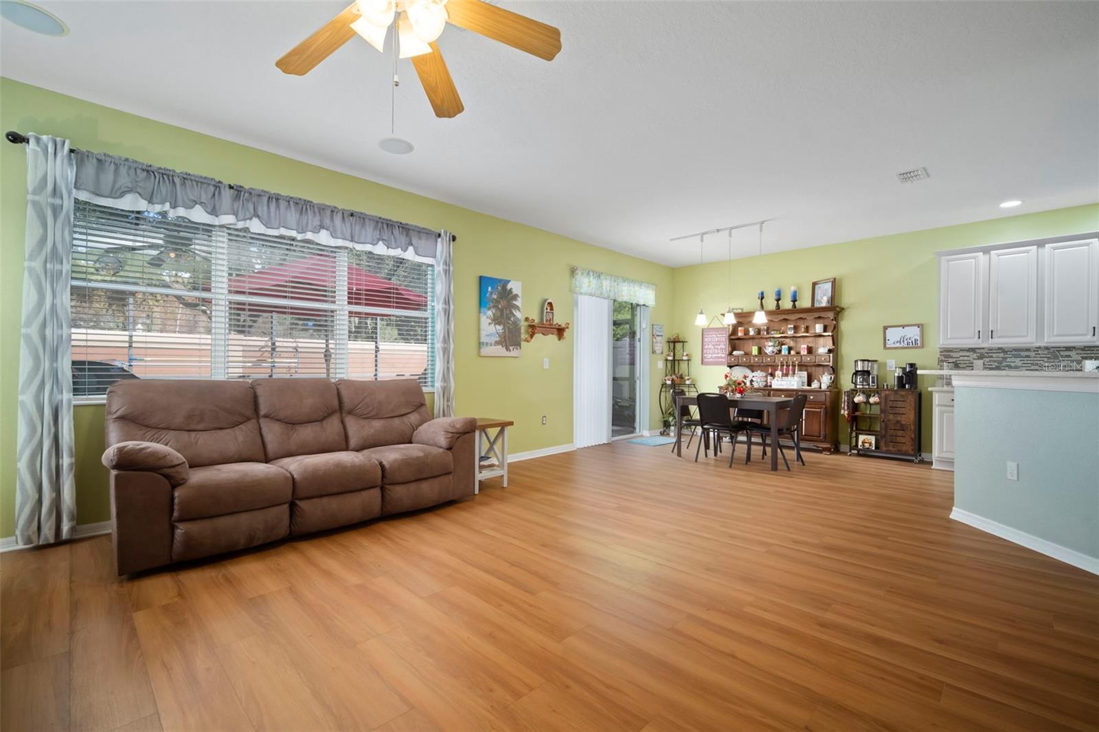 BALLANTRAE VILLAGE 03A & 03B - Residential