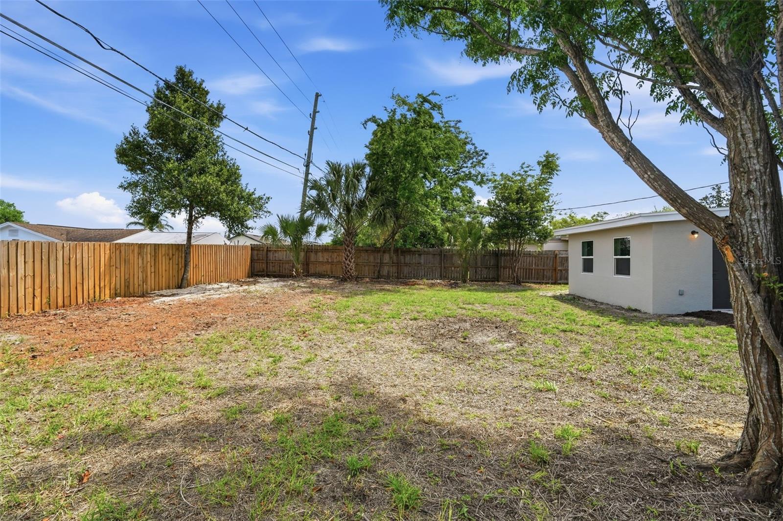 LONGDALE - Residential