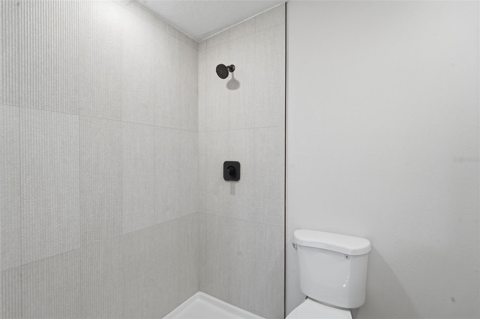 LONGDALE - Residential