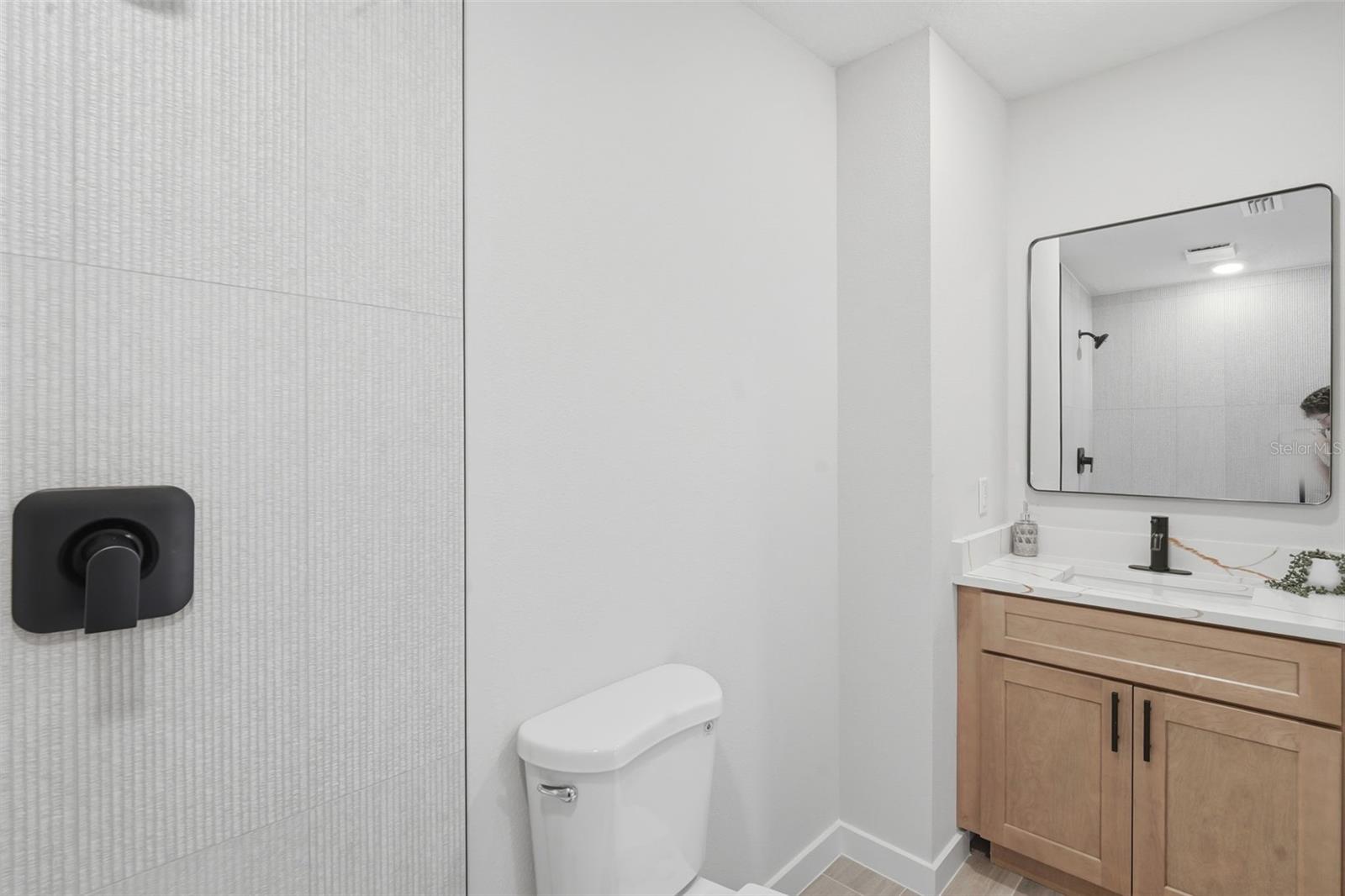 LONGDALE - Residential