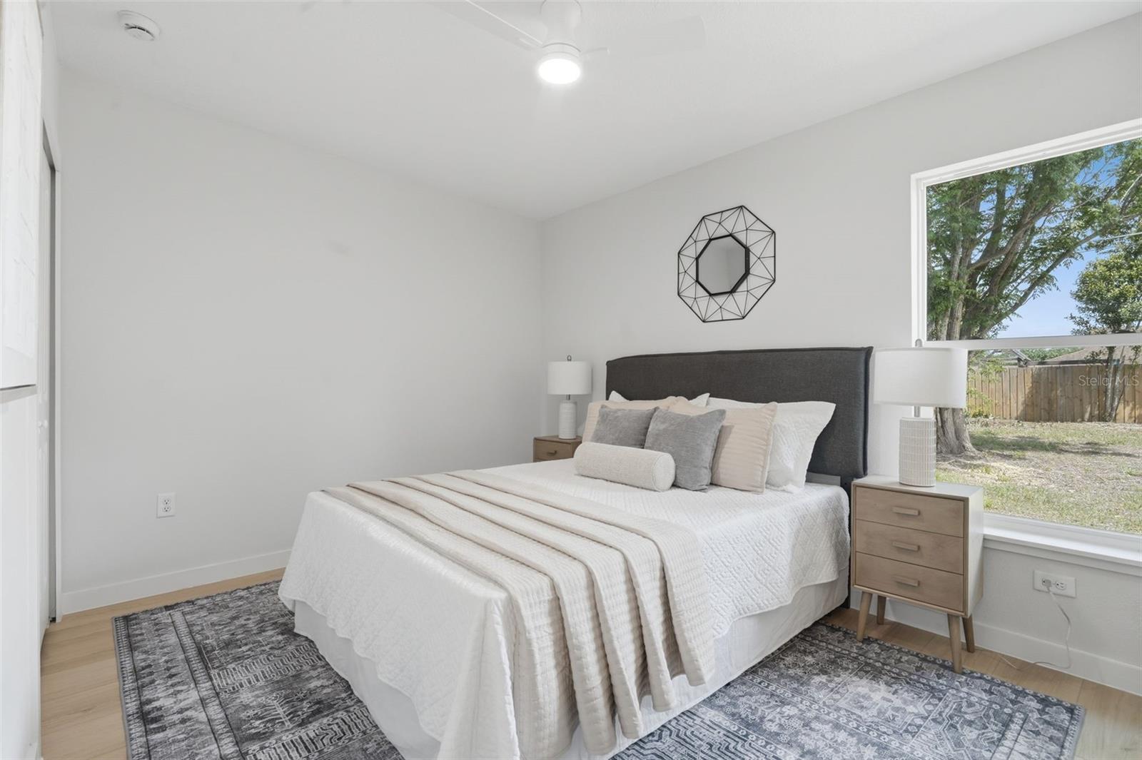 LONGDALE - Residential