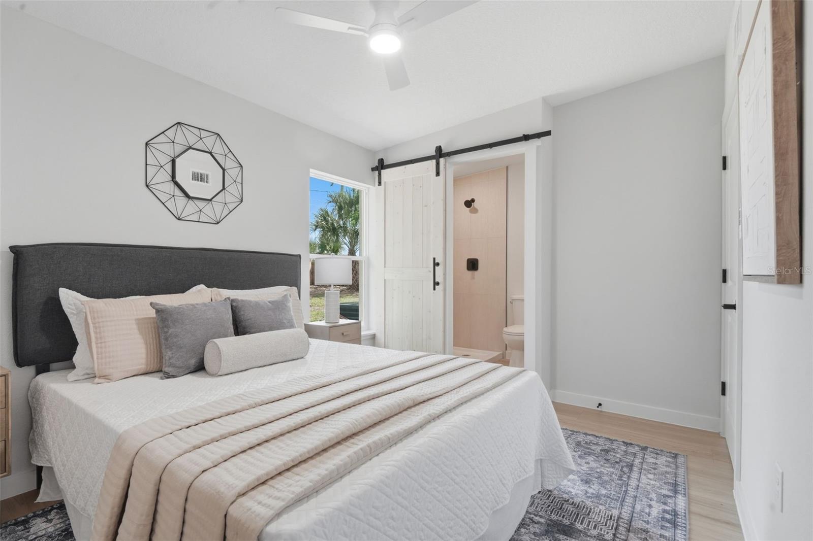 LONGDALE - Residential