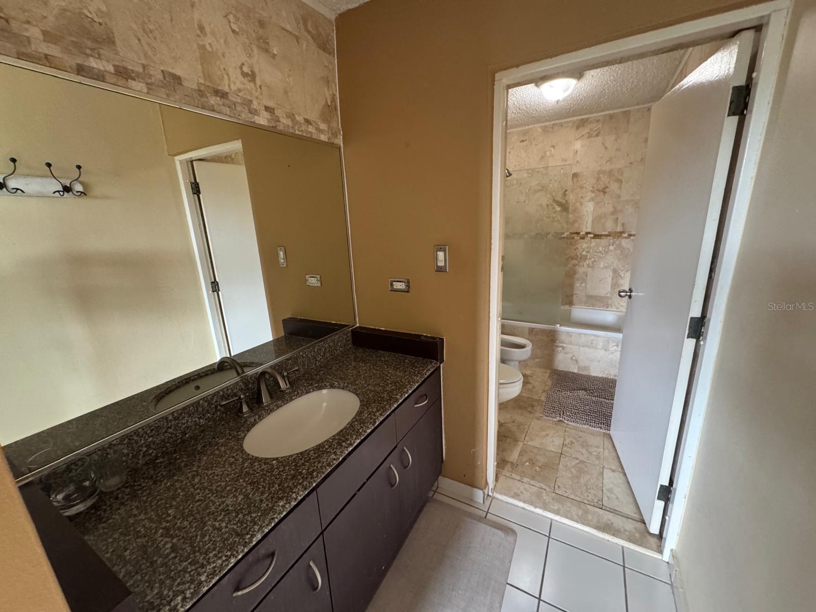 PASEO DEL BOSQUE - Residential