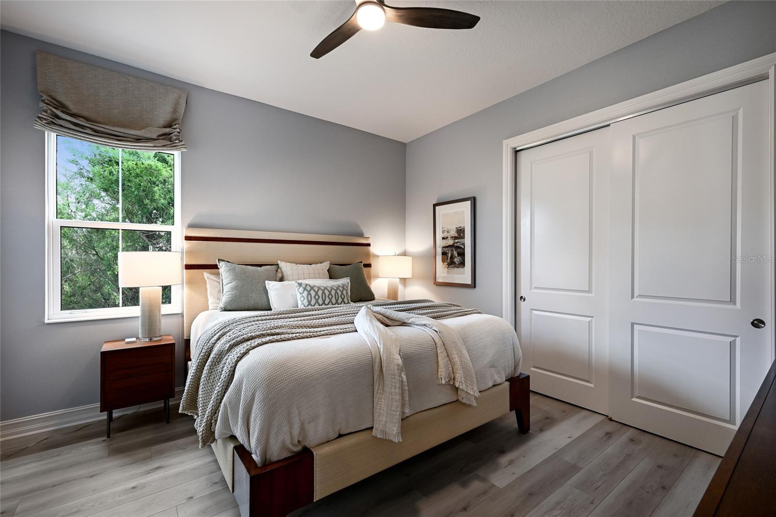 LAKE CLUB - Residential