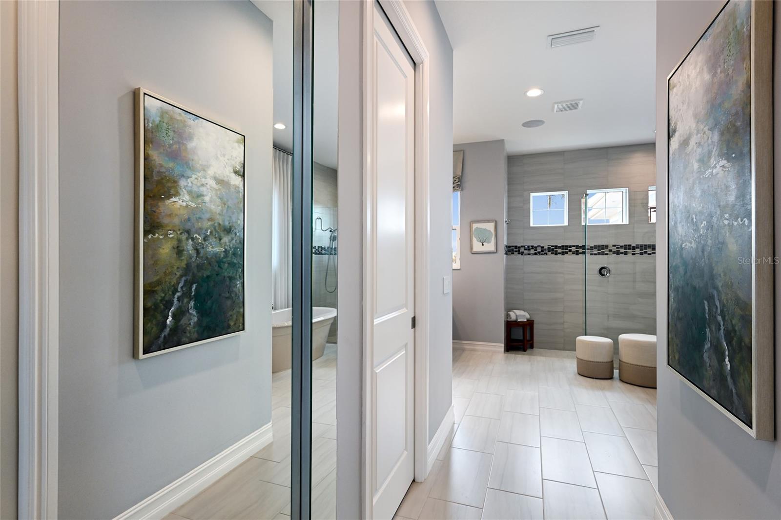 LAKE CLUB - Residential