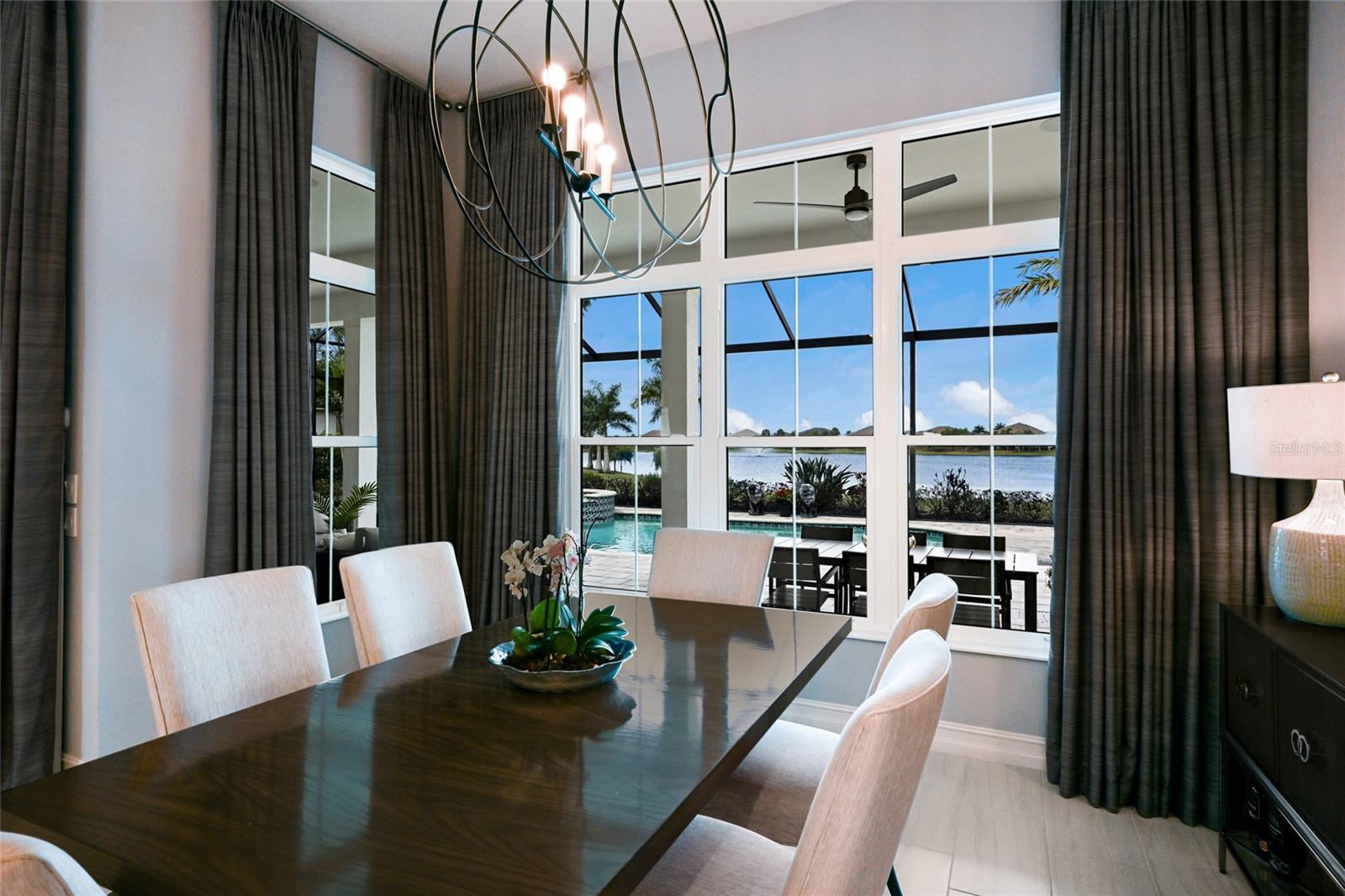 LAKE CLUB - Residential