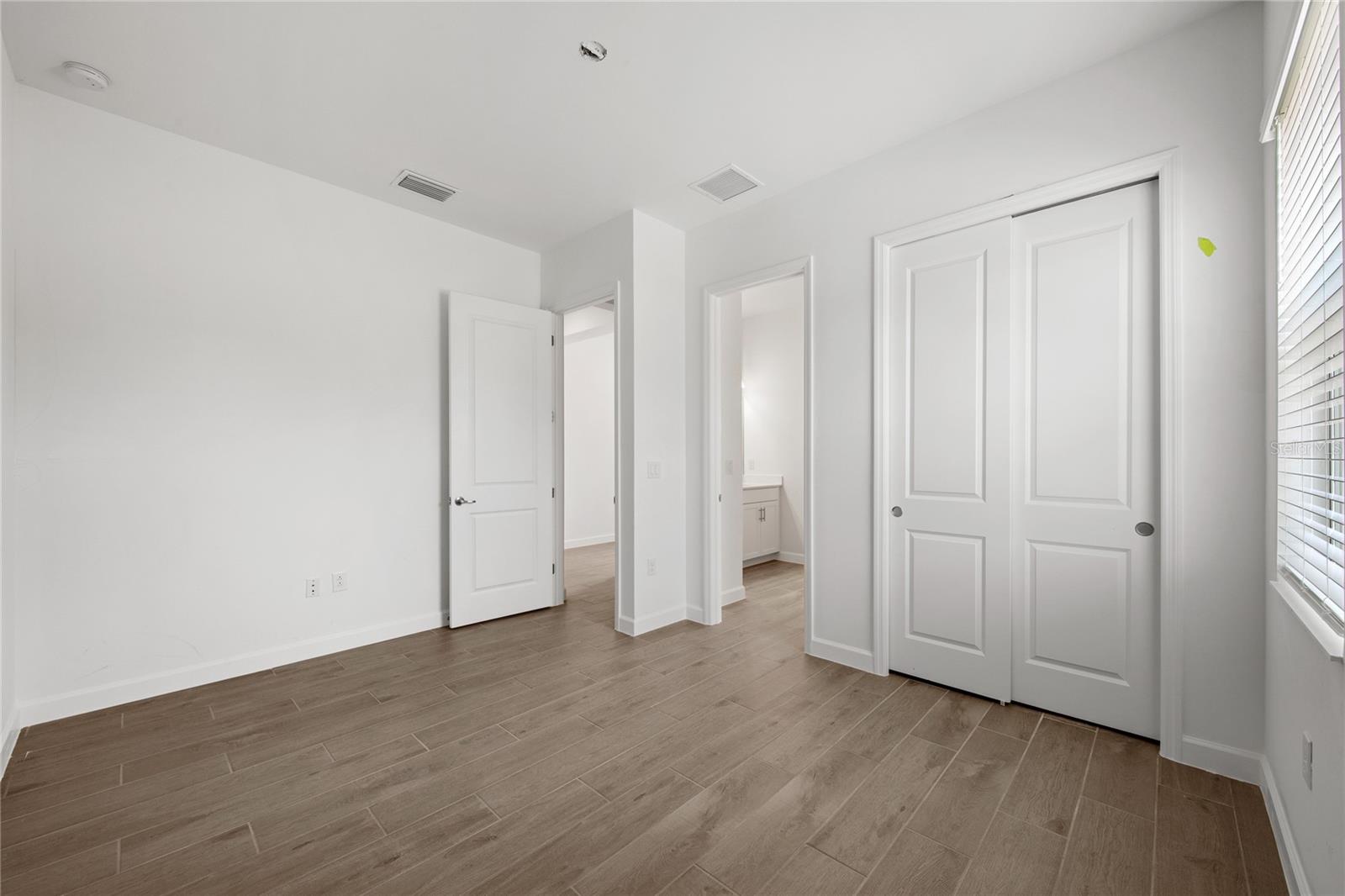 CALUSA COUNTRY CLUB - Residential