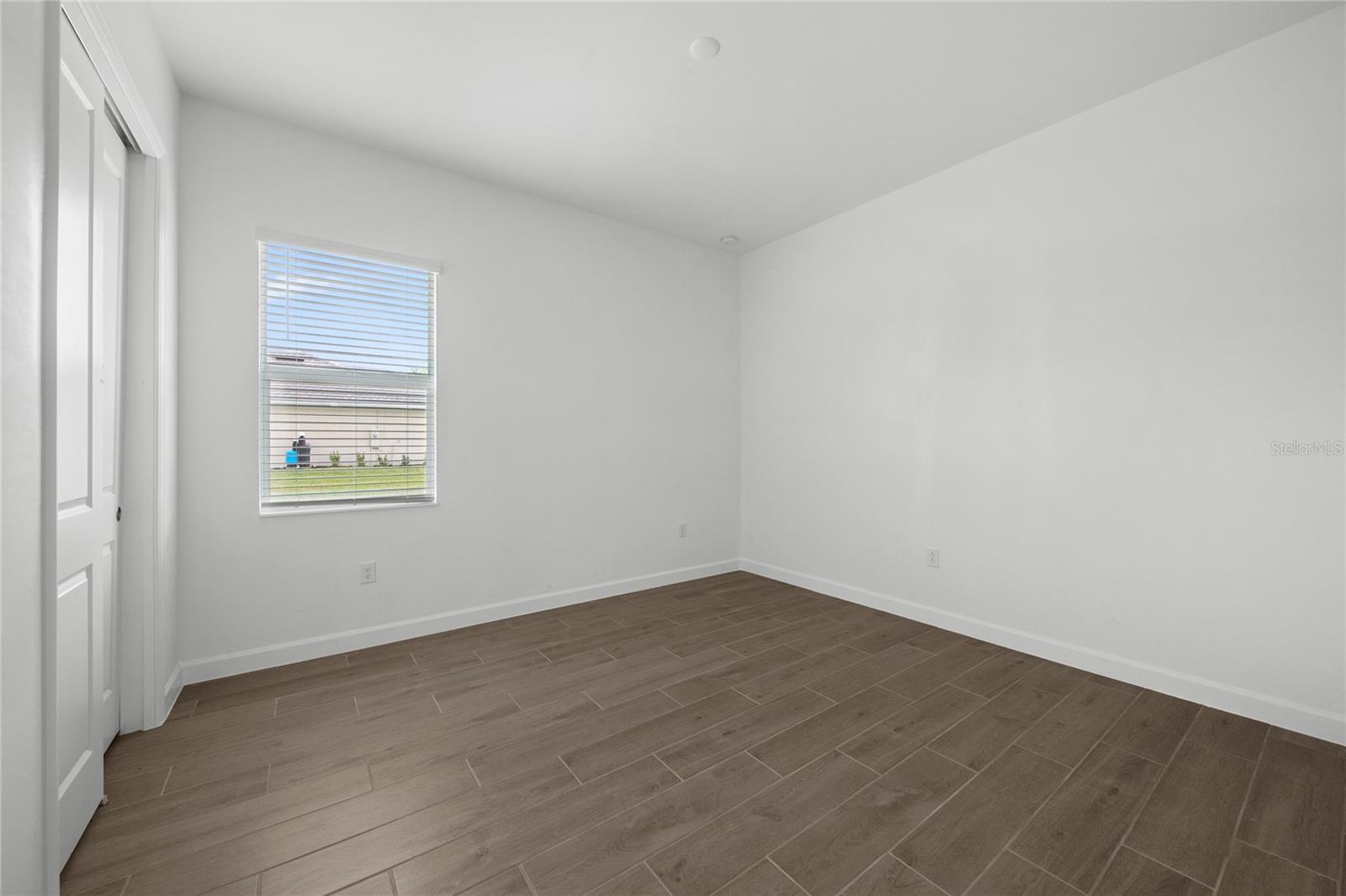 CALUSA COUNTRY CLUB - Residential