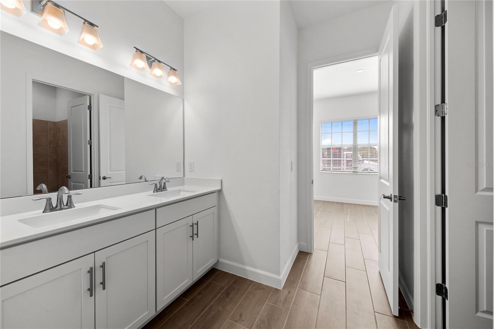 CALUSA COUNTRY CLUB - Residential