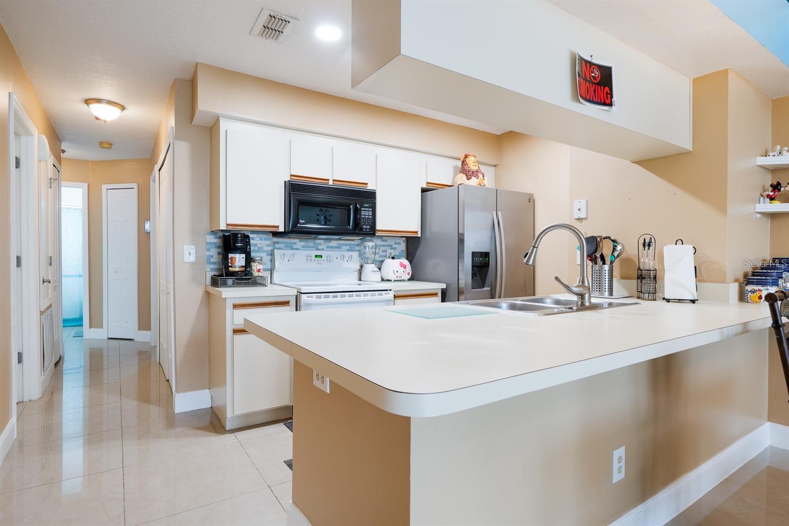 VILLAS AT LAGUNA BAY CONDO - Residential Lease