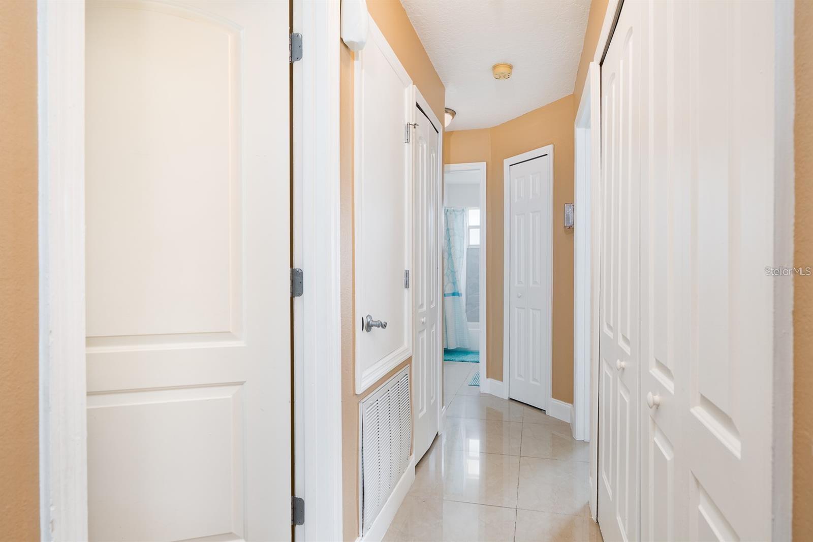 VILLAS AT LAGUNA BAY CONDO - Residential Lease