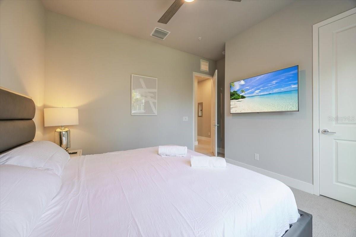 SPECTRUM AT REUNION CONDO PH 11 - Residential