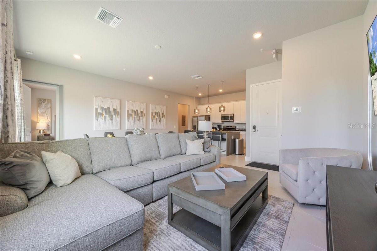 SPECTRUM AT REUNION CONDO PH 11 - Residential