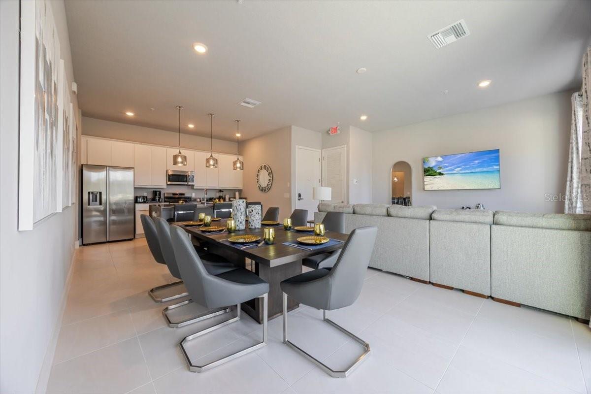 SPECTRUM AT REUNION CONDO PH 11 - Residential