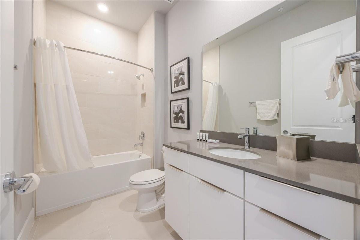 SPECTRUM AT REUNION CONDO PH 11 - Residential