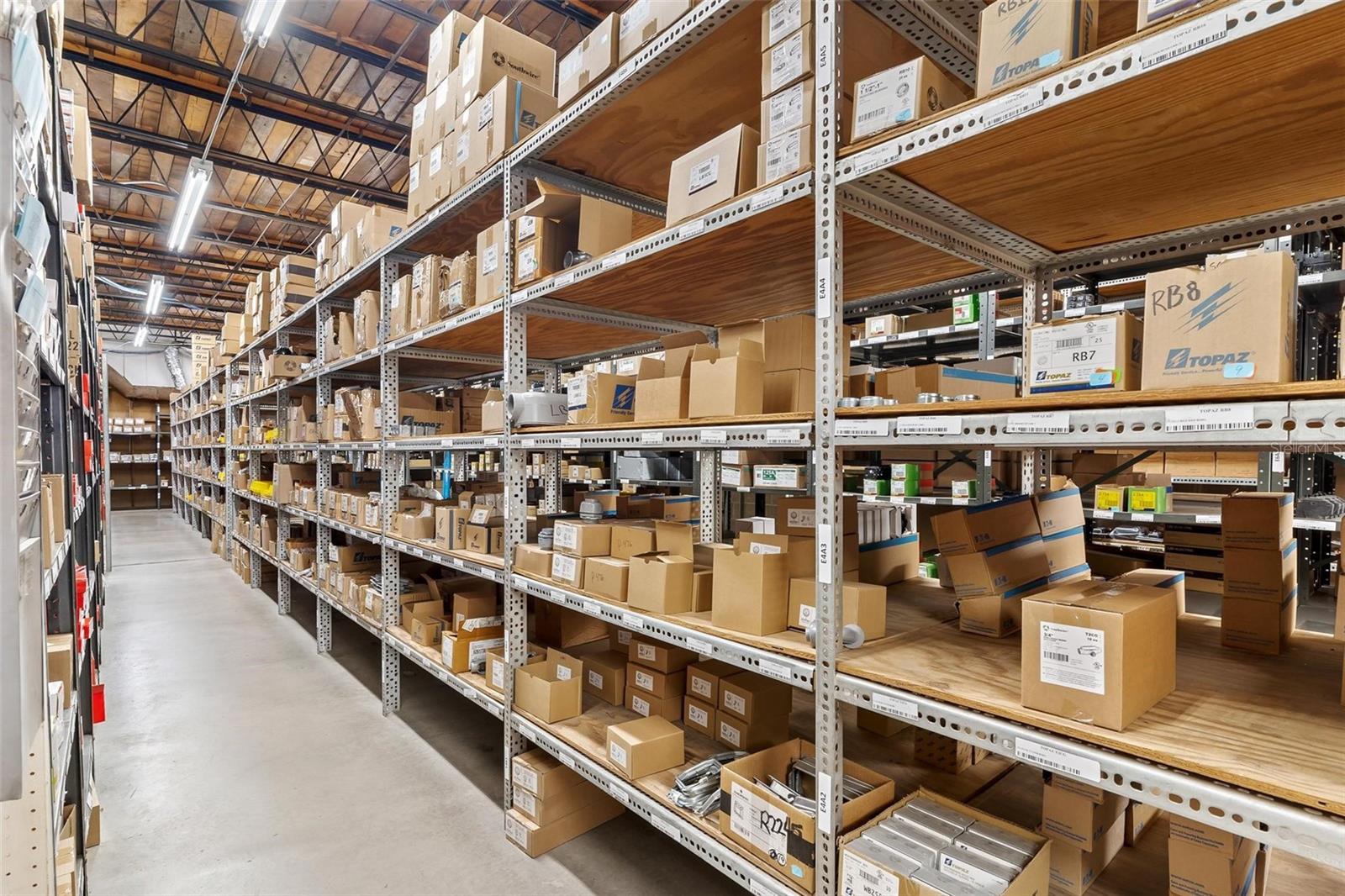 LEESBURG CLEARVIEW TERRACE - Commercial Sale