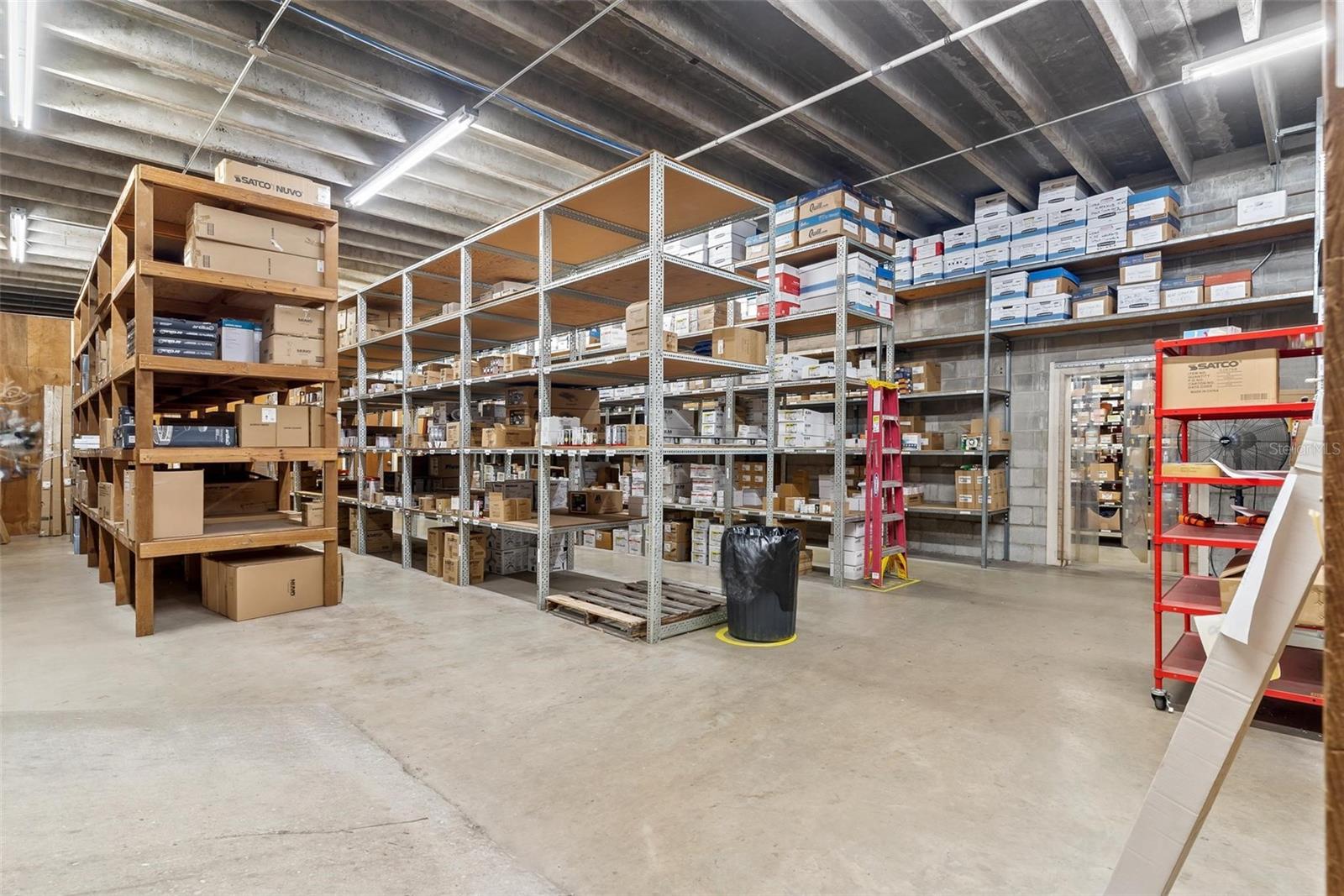 LEESBURG CLEARVIEW TERRACE - Commercial Sale