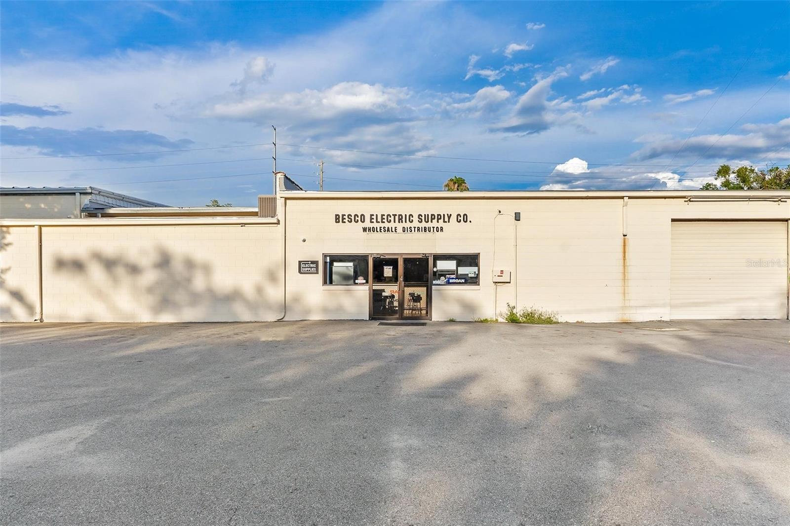 LEESBURG CLEARVIEW TERRACE - Commercial Sale