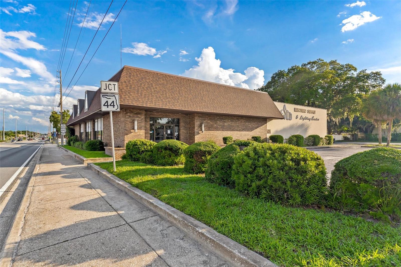 LEESBURG CLEARVIEW TERRACE - Commercial Sale
