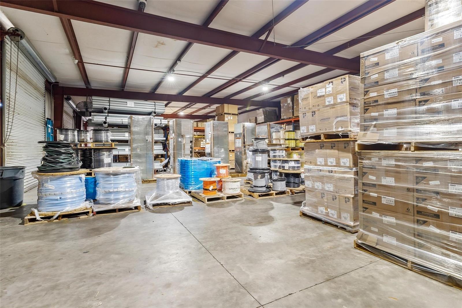 LEESBURG CLEARVIEW TERRACE - Commercial Sale