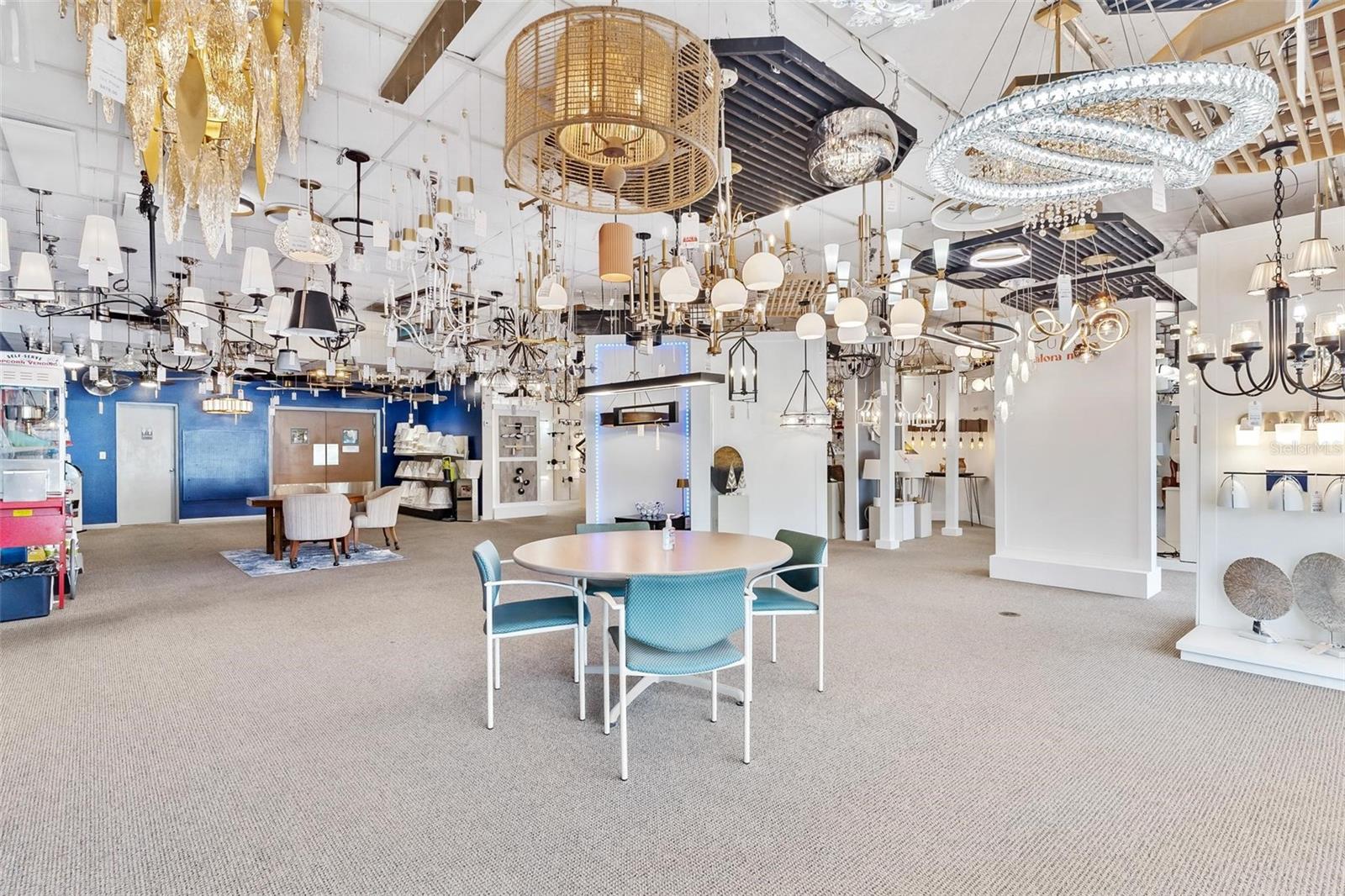 LEESBURG CLEARVIEW TERRACE - Commercial Sale