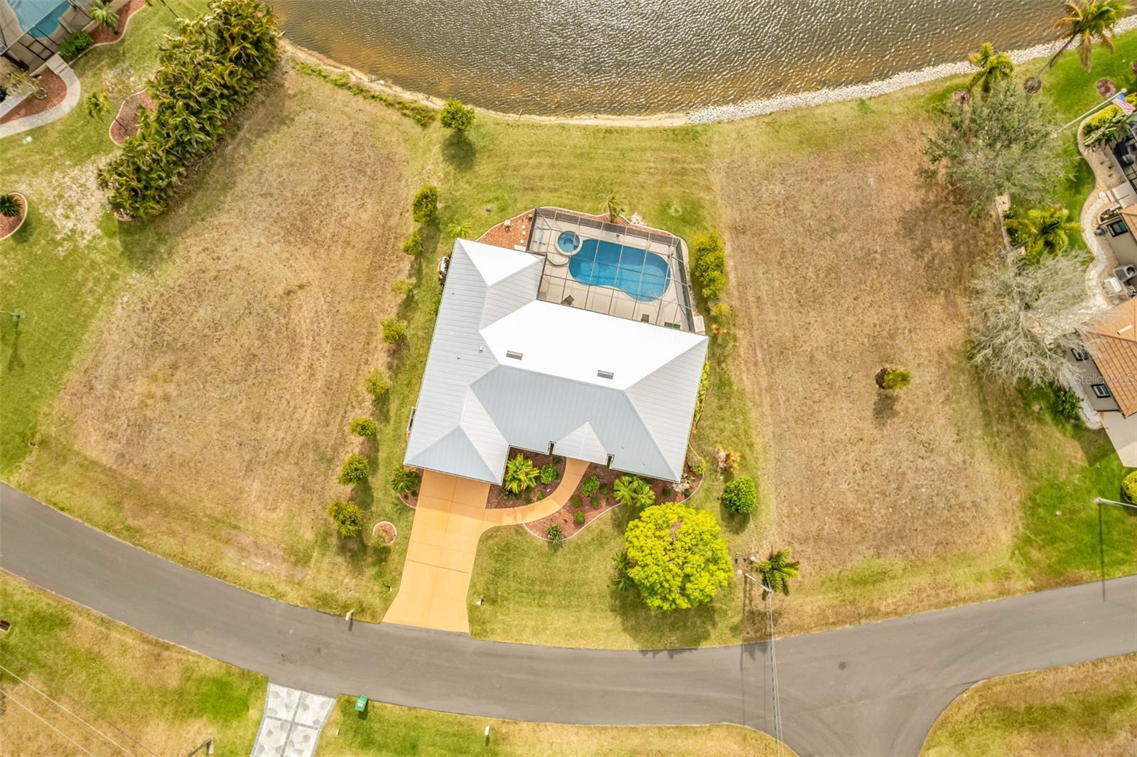 PUNTA GORDA ISLE SEC 21 - Residential