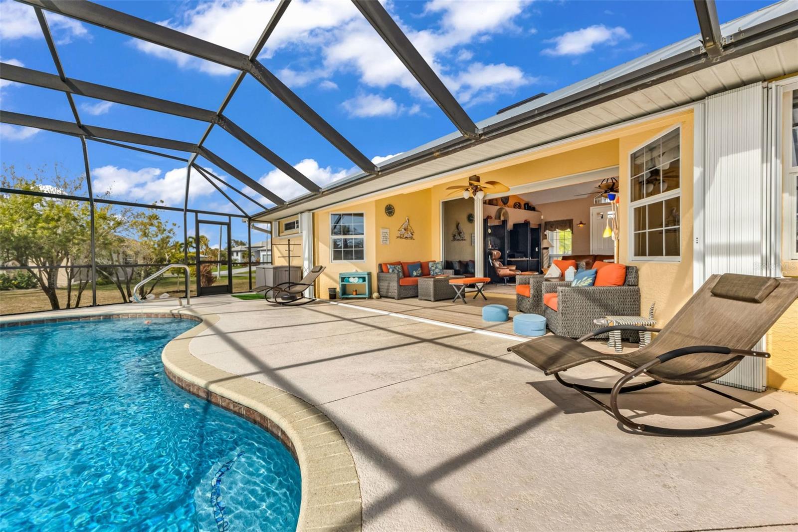 PUNTA GORDA ISLE SEC 21 - Residential