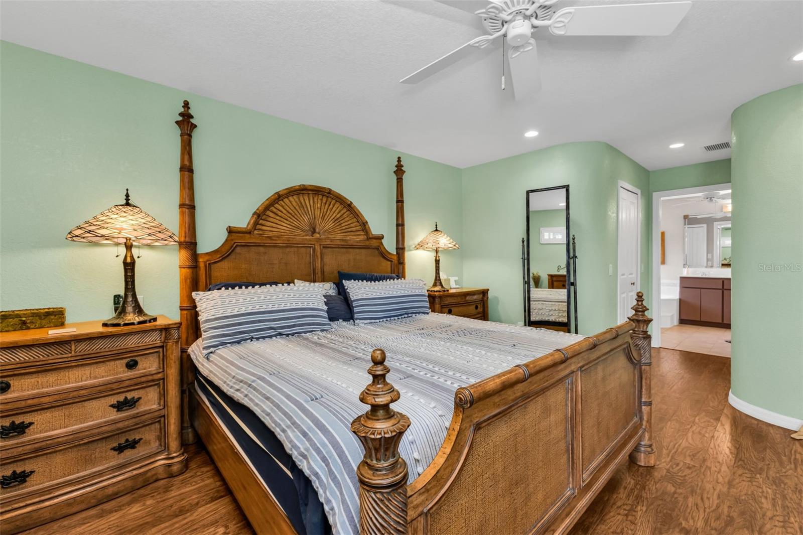 PUNTA GORDA ISLE SEC 21 - Residential