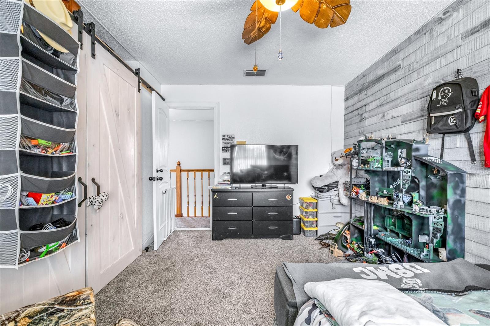 LAKE GREENBRIER CONDOMINUM (9035) - Residential