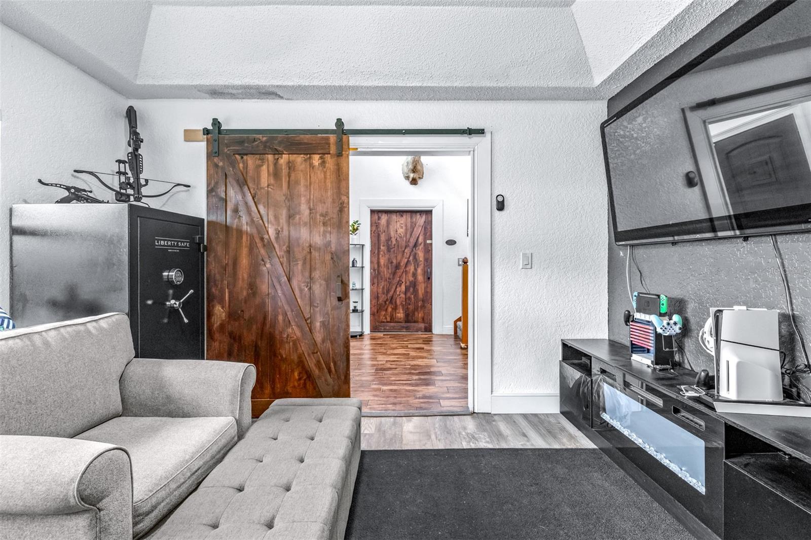 LAKE GREENBRIER CONDOMINUM (9035) - Residential