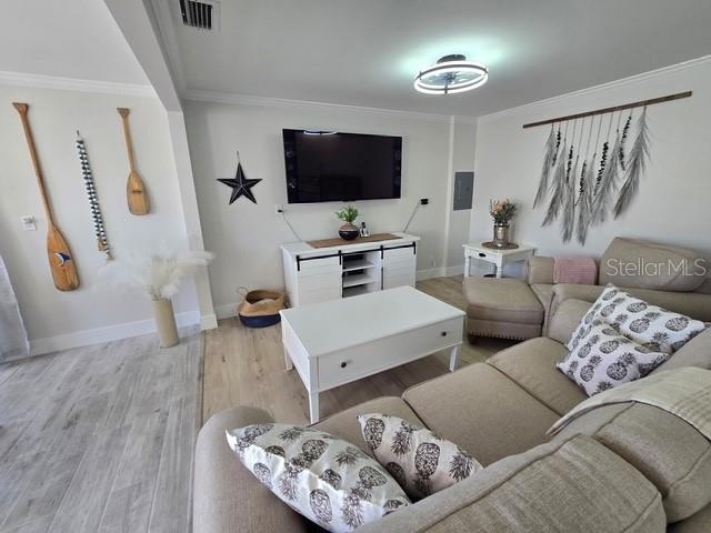 SEASIDE GARDENS REP - Residential Lease