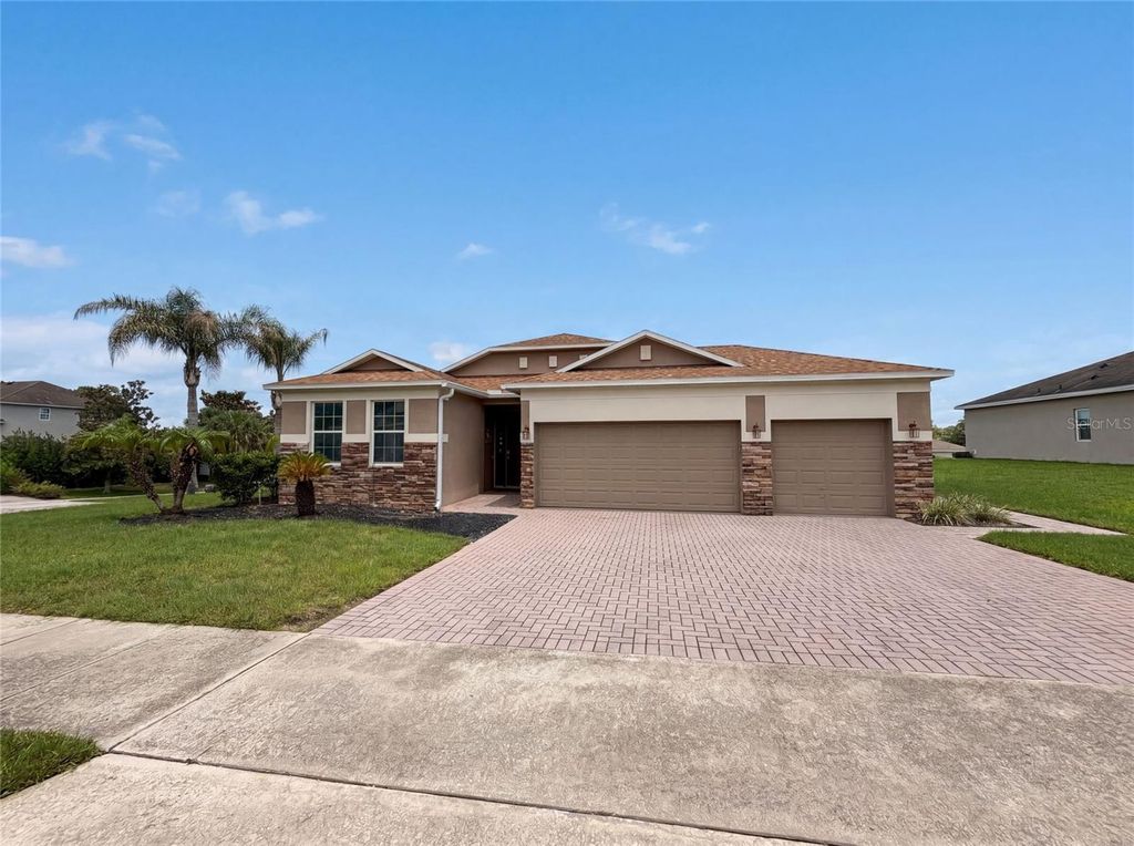 Photo of 5605 Windsong Oak Drive, Leesburg, FL 34748 (MLS # O6418852)