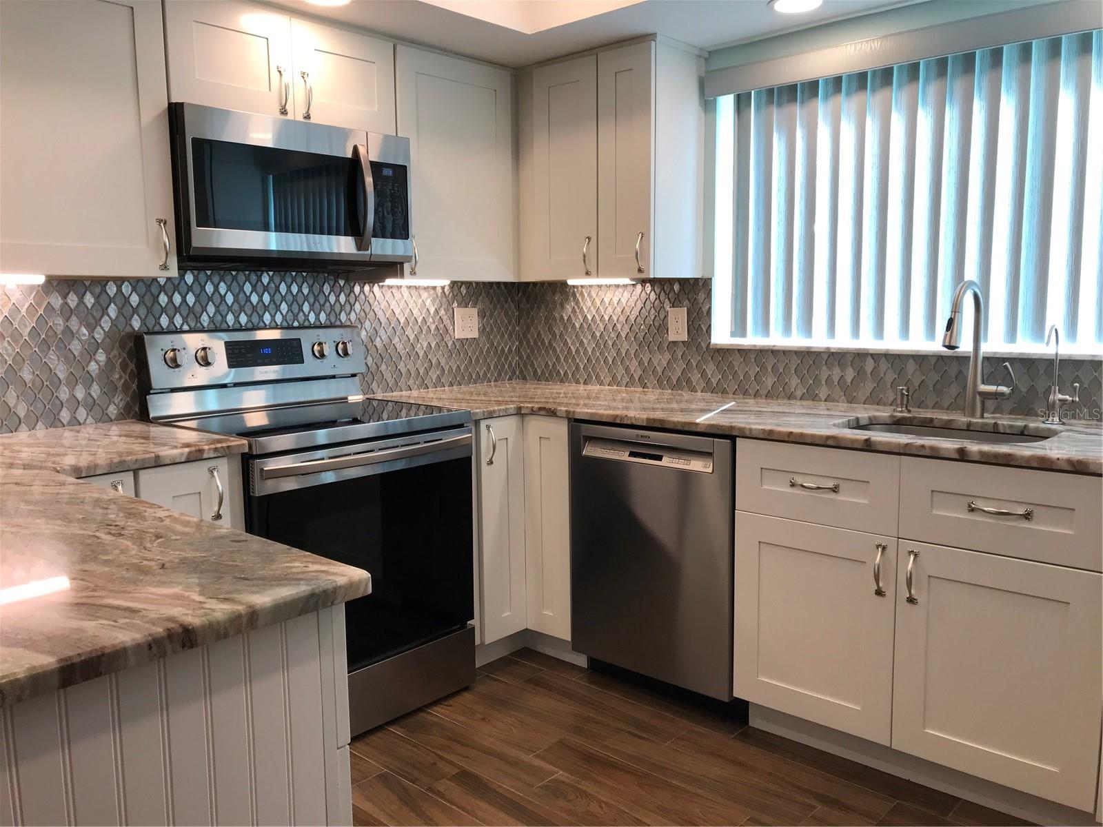 MEADOWCROFT NORTH - Residential Lease