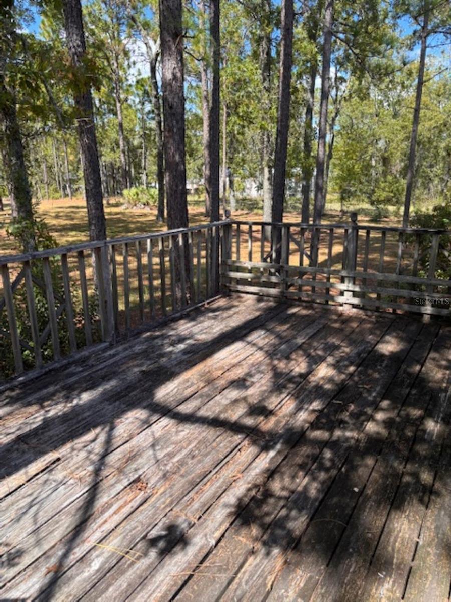 BEDFORD OAKS - Residential