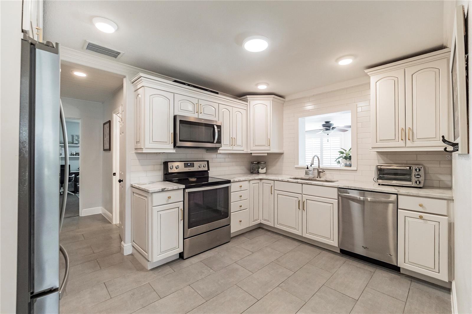 TEMPLE ESTATES - Residential